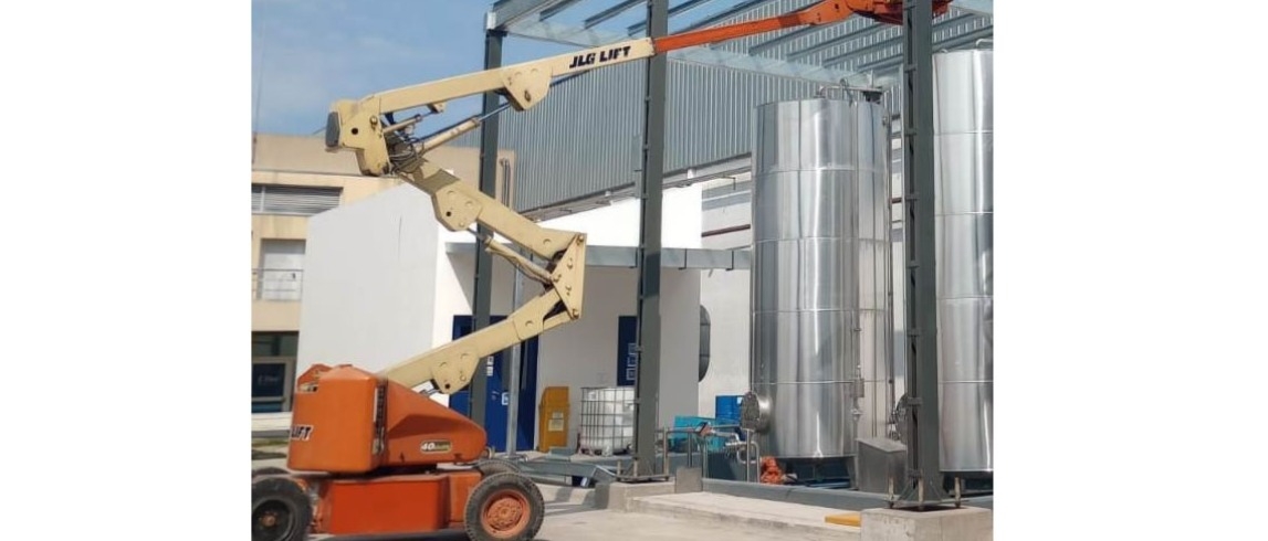 Plataformas elevadoras en Monterrey: tipos, precios y consejos